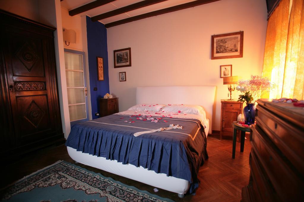 Villa Residence La Limonaia Гарньяно Номер фото